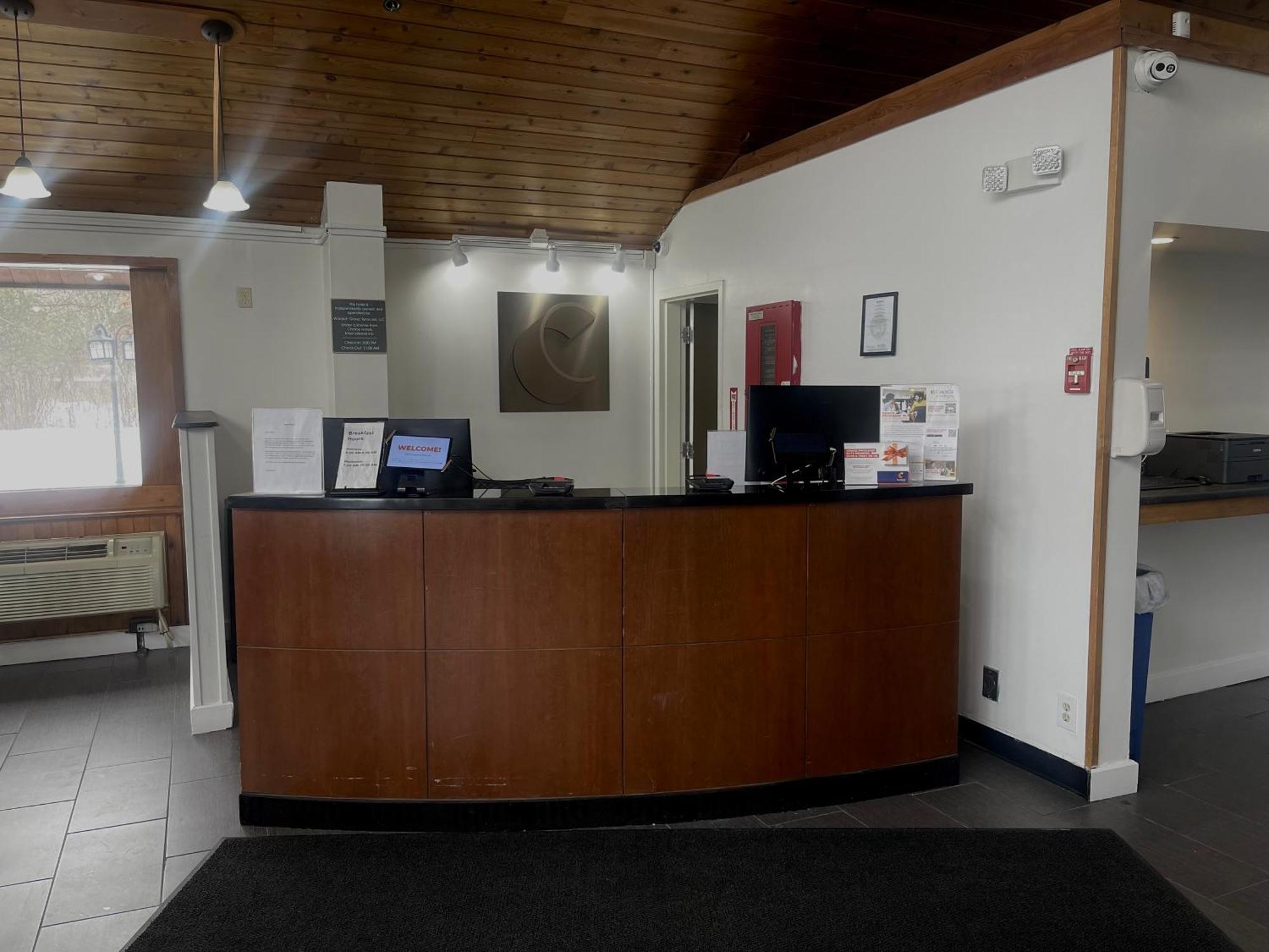 Comfort Inn & Suites Syracuse-Carrier Circle East Syracuse Eksteriør billede